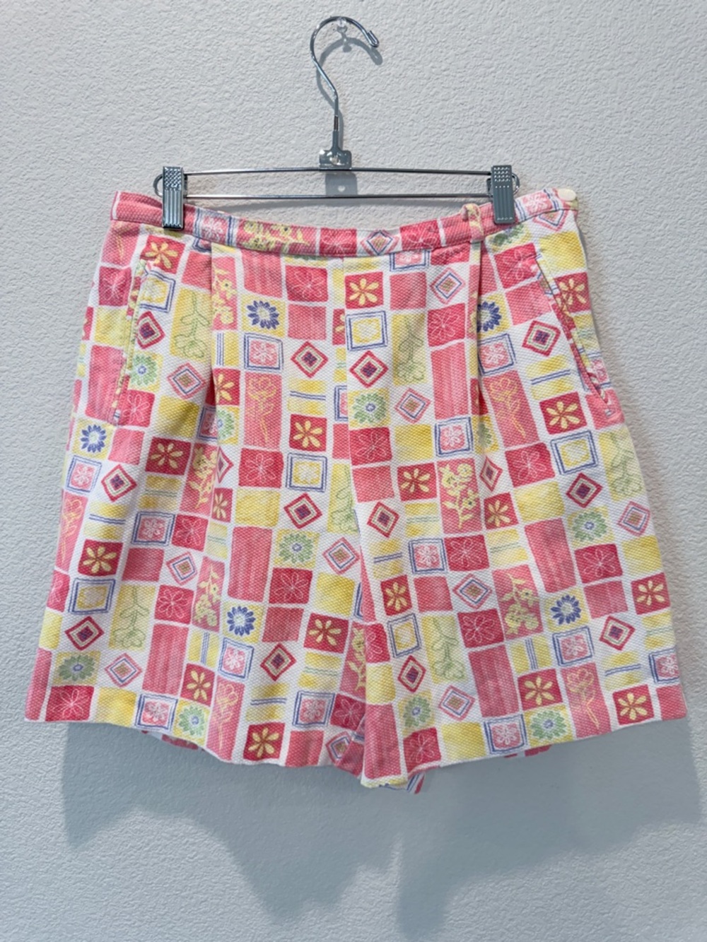 Vintage 90s Bushwacker Pleated Shorts Retro Mod Patchwork Coastal Grandma Garden